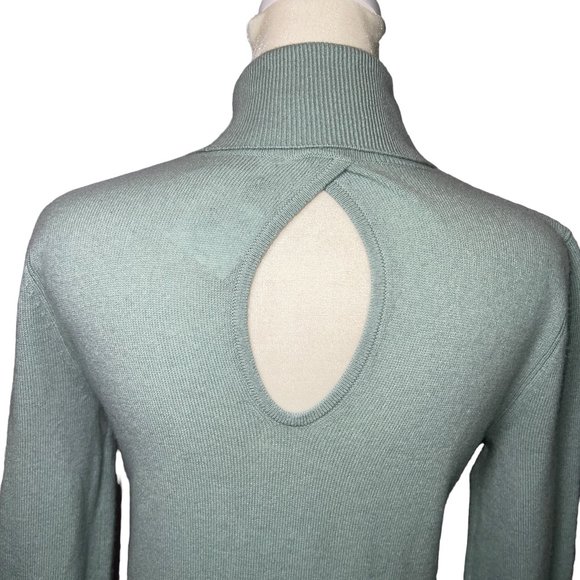 NWT Club Monaco Cashmere Keyhole Turtleneck Sweater in Jade Green Size XS - Picture 10 of 16